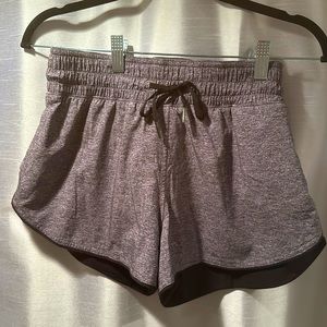 Lululemon Choose a Side Reversible 3” Shorts